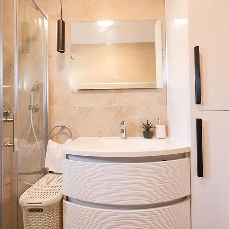 Luxury Belvedere Διαμέρισμα *